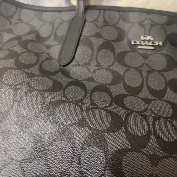 Coach Black Patterned Women's Bag - Picture 6 of 6